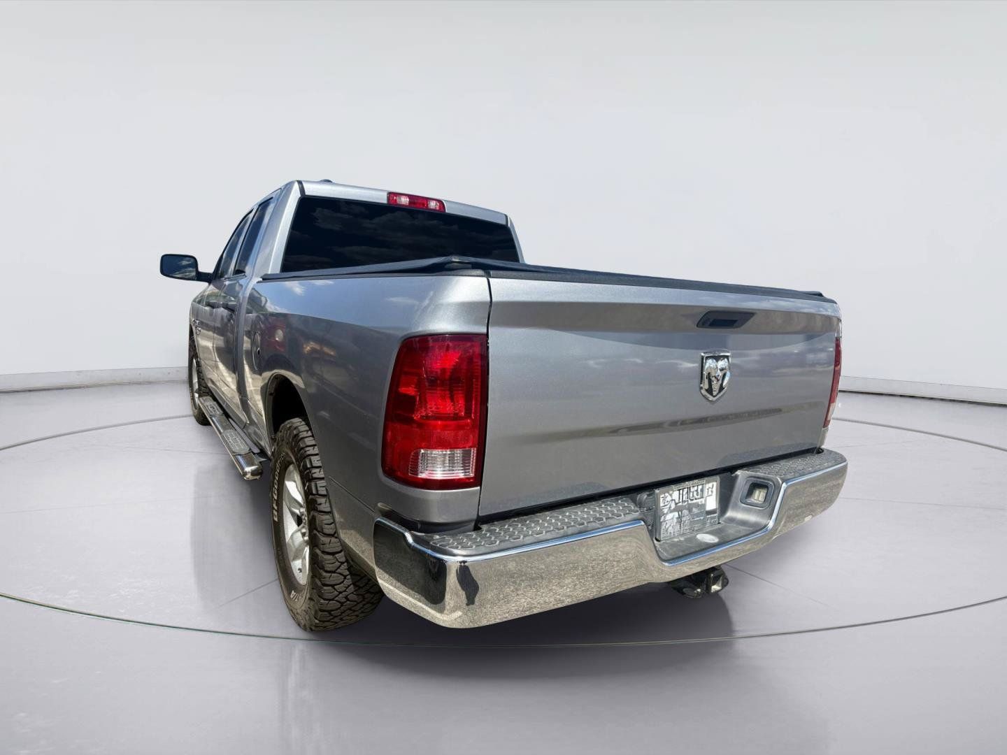 Used 2019 RAM 1500 Tradesman w/ Chrome Plus Package RWD image 4