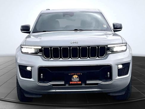 Used 2024 Jeep Grand Cherokee Overland AWD/4WD image 6