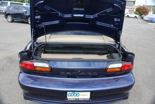 Used 1998 Chevrolet Camaro Z28 w/ Sport Appearance Pkg RWD image 22