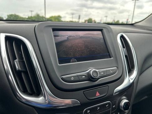 Used 2020 Chevrolet Equinox LT AWD/4WD image 3