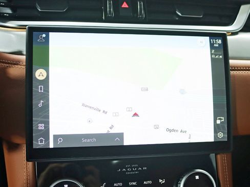 Used 2025 Jaguar F-PACE R-Dynamic S AWD/4WD image 18