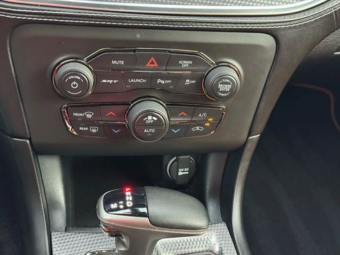 Used 2021 Dodge Charger SRT Hellcat image 39