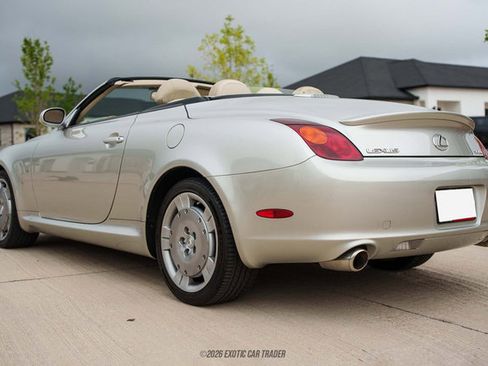 Used 2003 Lexus SC 430 Convertible RWD image 6