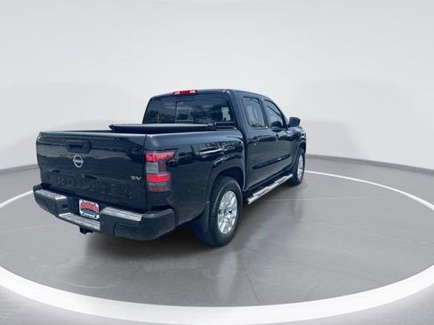 Used 2024 Nissan Frontier SV w/ SV Convenience Package RWD image 5