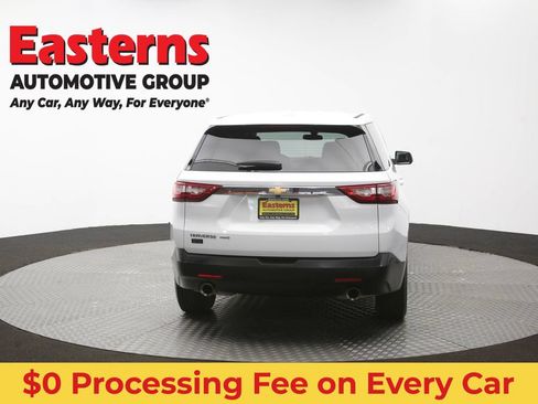 Used 2021 Chevrolet Traverse LS AWD/4WD image 36