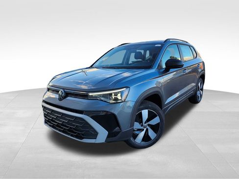 New 2026 Volkswagen Taos S image 3