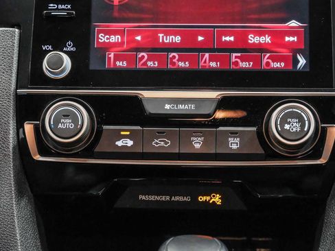Used 2019 Honda Civic Sport image 17