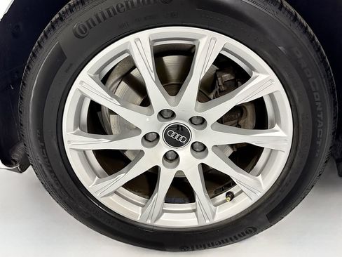 Used 2022 Audi A4 2.0T Premium AWD/4WD image 30