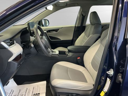 Certified 2023 Toyota RAV4 Limited w/ Limited Grade Weather Package AWD/4WD image 9