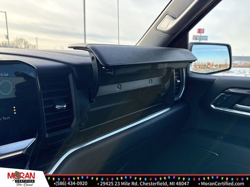 Used 2023 Chevrolet Silverado 1500 LT image 17