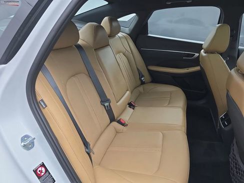 Used 2021 Hyundai Sonata Limited image 48