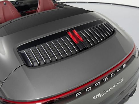 Certified 2022 Porsche 911 Cabriolet image 46