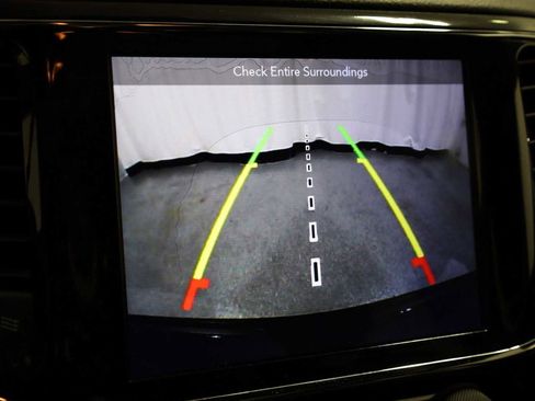 Used 2019 Jeep Grand Cherokee Altitude AWD/4WD image 32