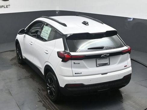 New 2027 Chevrolet Bolt RS w/ LPO, All-Weather Package FWD image 19