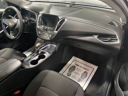 Used 2021 Chevrolet Malibu LT