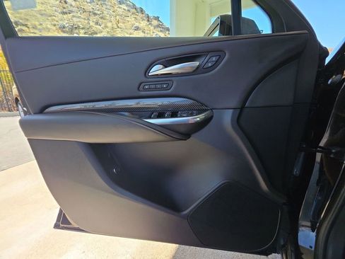 Used 2023 Cadillac XT4 Sport FWD image 23