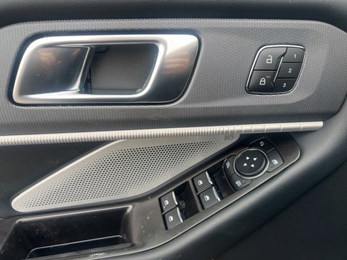 New 2026 Ford Explorer ST image 19