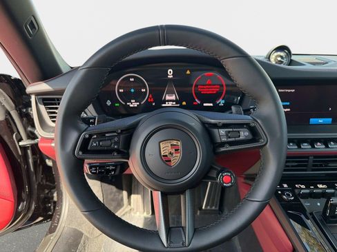 Used 2025 Porsche 911 Targa 4 GTS AWD/4WD image 32