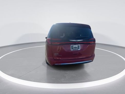 New 2026 Chrysler Pacifica Select FWD image 7