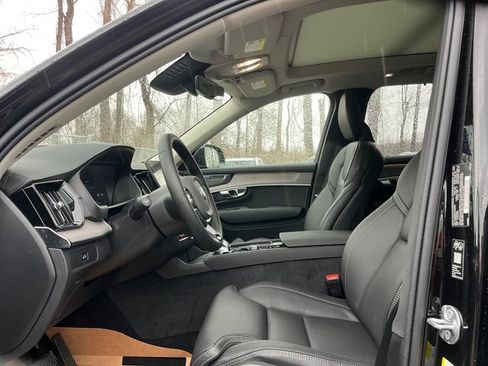 Used 2026 Volvo XC90 B6 Ultra w/ Protection Package AWD/4WD image 20