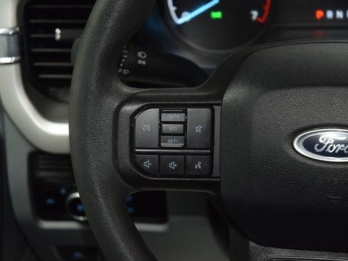 Used 2024 Ford F250 XL w/ STX Appearance Package AWD/4WD image 29