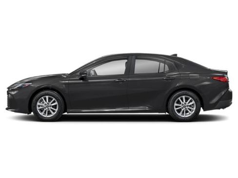 Used 2026 Toyota Camry LE FWD image 3