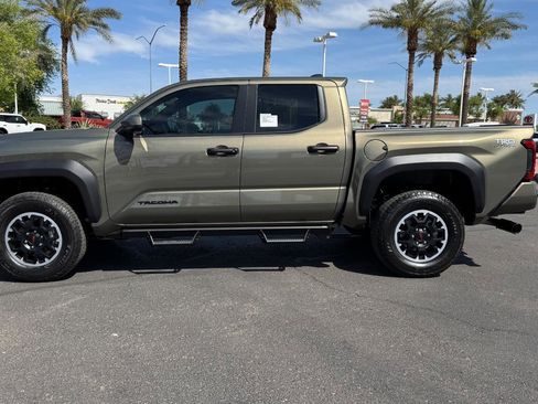 New 2025 Toyota Tacoma TRD Off-Road image 3