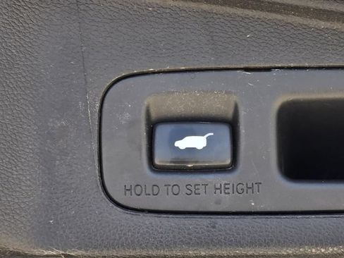 Used 2018 Honda CR-V EX-L image 10