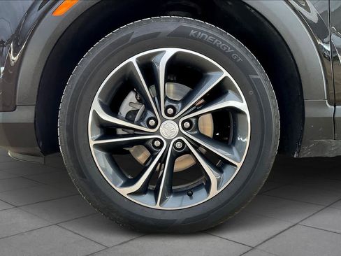 Certified 2022 Buick Encore GX Select w/ Advanced Technology Package image 11