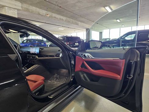Used 2023 BMW i4 eDrive35 w/ Premium Package RWD image 39