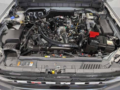 Used 2023 Ford Bronco Outer Banks AWD/4WD image 14