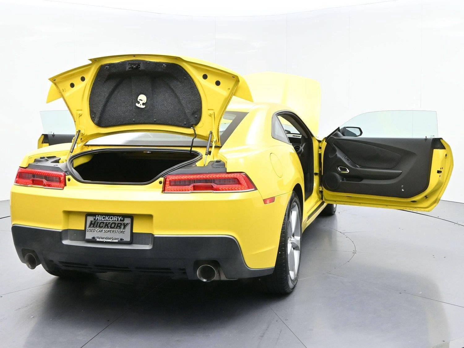 Used 2015 Chevrolet Camaro LT w/ RS Package RWD image 38