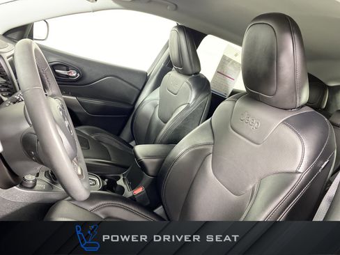 Used 2022 Jeep Cherokee Latitude Lux image 17