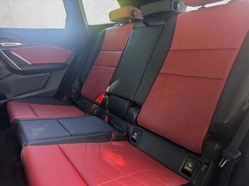 Used 2025 BMW X1 xDrive28i w/ M Sport Package image 17