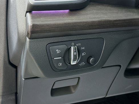 Certified 2025 Audi Q5 2.0T Premium Plus w/ Premium Plus Package image 10