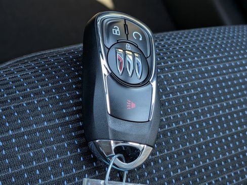 New 2026 Buick Envista Preferred FWD image 29