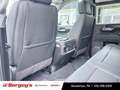 New 2026 GMC Sierra 3500 Denali w/ Denali Reserve Package AWD/4WD image 23