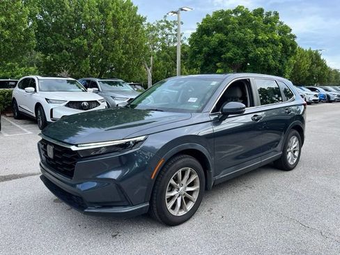 Used 2024 Honda CR-V EX image 3