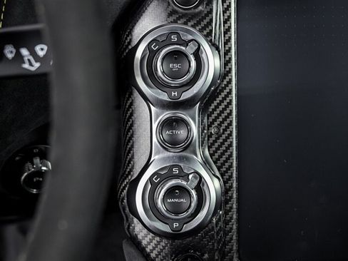 Used 2022 McLaren 765LT RWD image 42