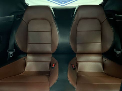 Used 2016 Ford Mustang Premium image 22