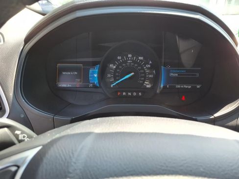 Used 2024 Ford Edge SEL image 18