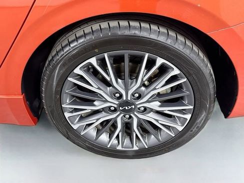 Used 2022 Kia Forte GT-Line w/ GT-Line Premium Package FWD image 32