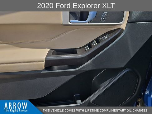 Used 2020 Ford Explorer XLT w/ Equipment Group 202A AWD/4WD image 21