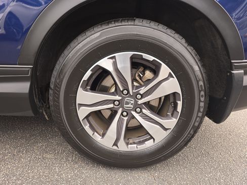 Certified 2017 Honda CR-V LX image 29