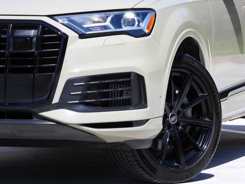 Used 2021 Audi Q7 3.0T Premium Plus AWD/4WD image 4