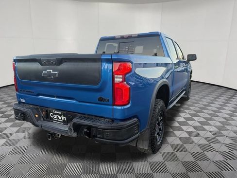 Used 2023 Chevrolet Silverado 1500 ZR2 w/ ZR2 Bison Edition AWD/4WD image 7