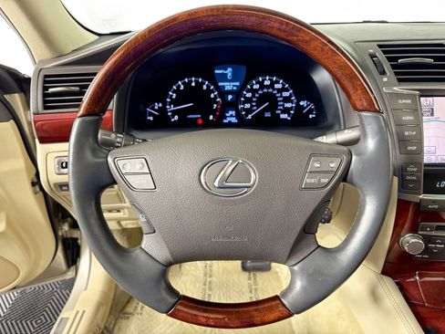 Used 2012 Lexus LS 460 image 12