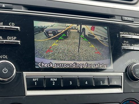 Used 2017 Nissan Altima 2.5 SR w/ Midnight Edition Package image 19