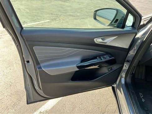 Used 2023 Volkswagen ID.4 Pro S image 21