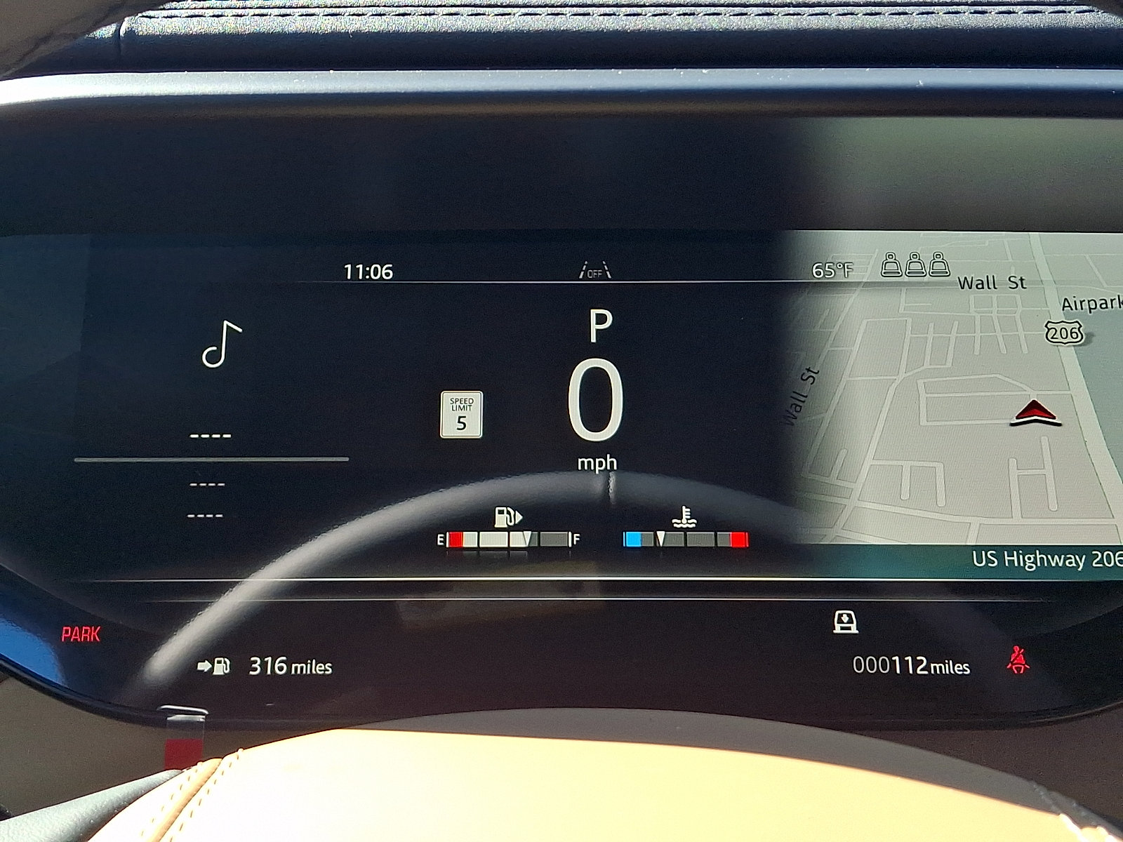 New 2027 Land Rover Range Rover Sport SE AWD/4WD image 16